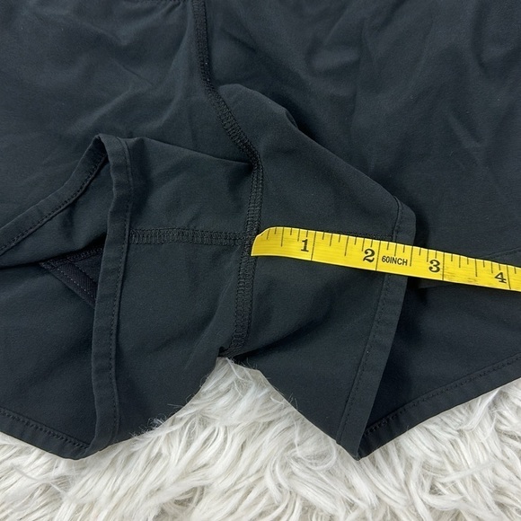 Lululemon speed shorts - Picture 2 of 6
